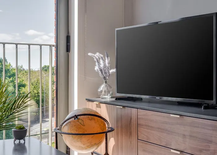 Huge Long Stay Offers! Lux City-Edge Stay! Perfect For Business & Leisure